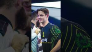 Qual PROPLAYER mais RICO do CS:GO? #shorts