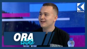 Ora 7 - Ernest Xhoci, zëri kumbues i CSGO dhe i super ekipit Bad News Eagles