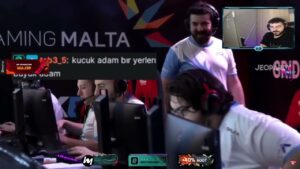 MAJ3R Eternal Fire vs. BNE AMA TWITCH CHAT İLE İZLİYOR! HAYKIRIYOR! | CSGO