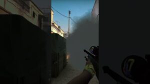 MID ONE WAY SMOKE ON DUST 2 #shorts #csgo