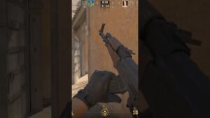 الشاشة طفت و اشتغلت مرتين 😤😆 #gaming #videogames #csgo #shorts