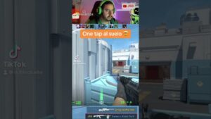 Al suelo 🤯 #js8 #twitch #doblecharlie #csgo #hacks #csgomoments #csgofunny #csgomemes #csgoclips