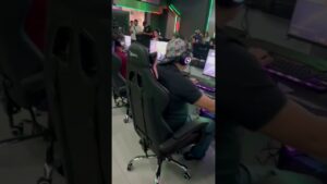 Un poco de lo que vivimos en la LAN #CSGO en gaming stadium by Xzeal. #gaming #csgoesports