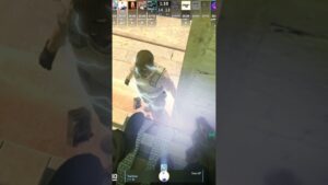 Человека в маске ударило током, а потом он.... | #shorts #cs2 #csgo #funnyvideo